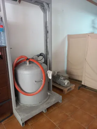 Campana de vacío industrial utilizada para resina.