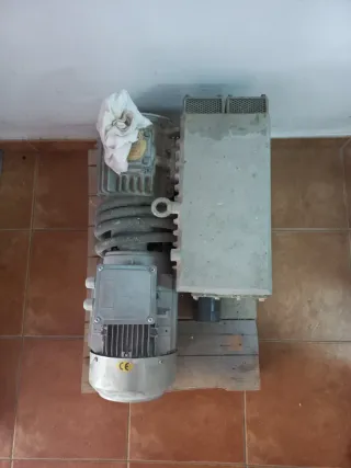 Campana de vacío industrial utilizada para resina.