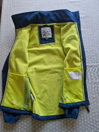 Chaqueta Softshell Neak Peak Azul y Verde