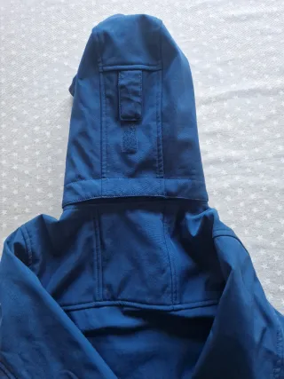 Chaqueta Softshell Neak Peak Azul y Verde