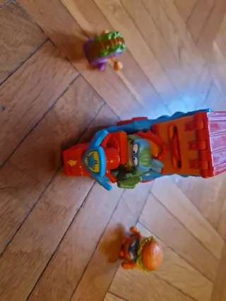 Superzings Moto Pizza