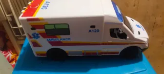 Juguete Ambulancia A120