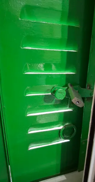 Contraventanas de hierro para ventana y puerta