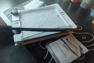 Guillotina de Palanca Cizalla Rodillo United Ofice