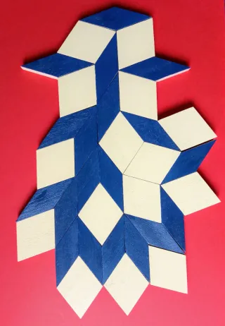 Mosaicos de Penrose-Penrose's Tiles