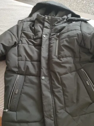 Abrigo acolchado hombre negro muy abrigado