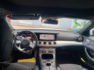 Mercedes-Benz E300 de 2020