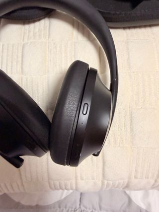 Auriculares Bose NC 700 Negros