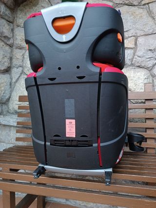 Silla de coche Chicco roja