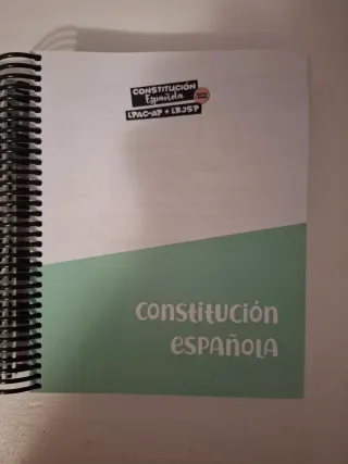 Libros Oposición Ayudantes IIPP Leyes bonitas