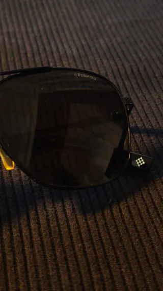 Gafas de Sol Polaroid Negras Aviador