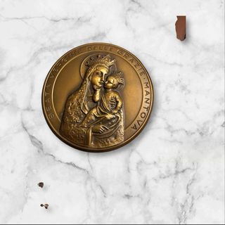 Colección de medallas religiosas