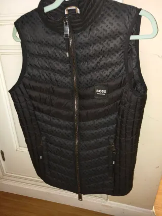 Chaleco Boss Negro Acolchado