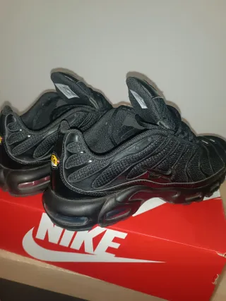 Nike Air Max TN Negras Talla 44