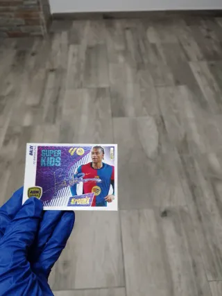 Cromos de fútbol variados
