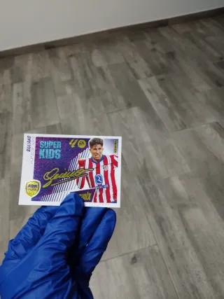 Cromos de fútbol variados