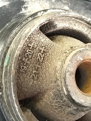 BRAZO SUSPENSION INFERIOR DELANTERO DERECHO HYUNDAI BAYON (2)