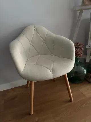 4 Sillas Beige Tapizadas