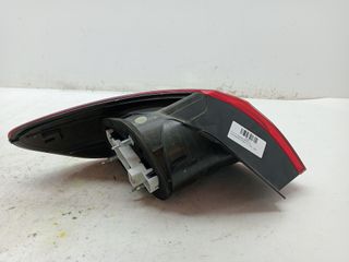 PILOTO TRASERO DERECHO VOLKSWAGEN PASSAT CC (357)