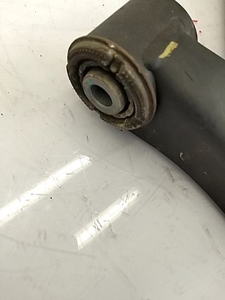 BRAZO SUSPENSION INFERIOR DELANTERO IZQUIERDO HYUNDAI BAYON