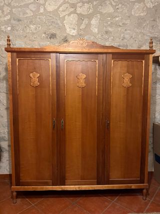 Armario antiguo