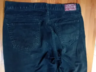 Pantaloni taglia 48 blu e neri