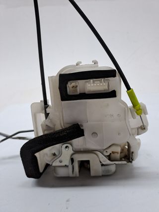 CERRADURA PUERTA DELANTERA IZQUIERDA SUBARU FORESTER S11 (SG