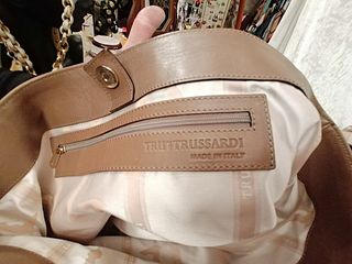 Trussardi borsa tote in pelle color tortora