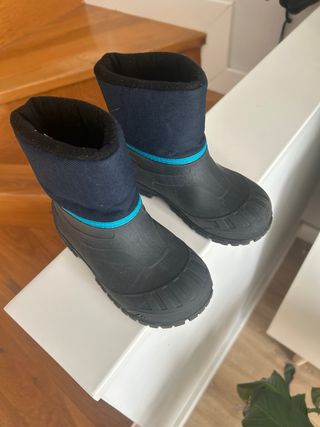Botas niño nieve y lluvia