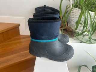 Botas niño nieve y lluvia