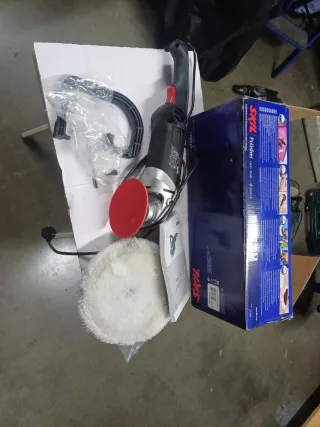 Pulidora SKIL 1200W + Accesorios