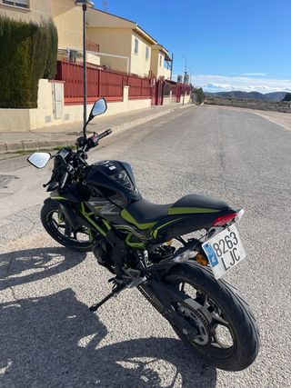 Kawasaki Z 125 Naked