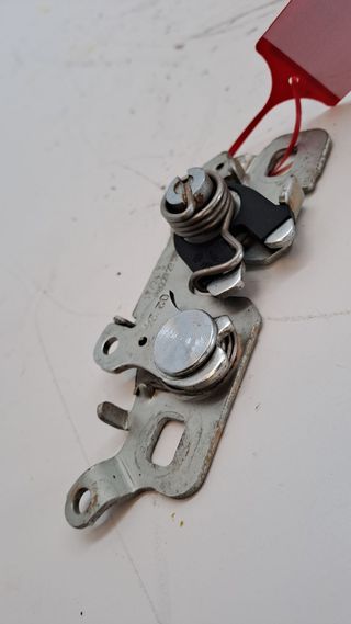 CERRADURA CAPOT OPEL CORSA F