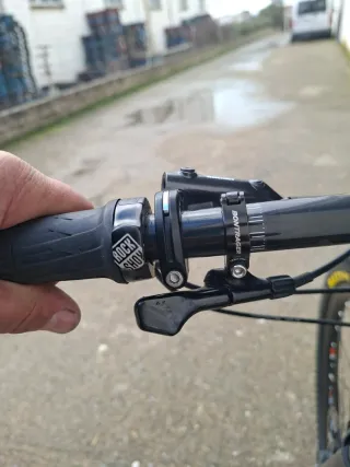 Bicicleta Trek top fuel 9.8 Montaña Carbono