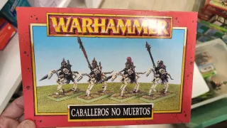 Warhammer Caballeros No Muertos Caja