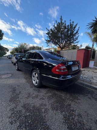 Mercedes-Benz Clase E 2005