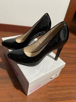 Zapatos de charol Graceland talla 38