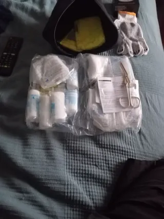 OFERTA!!!Kit Cupra first aid + baliza homologada..