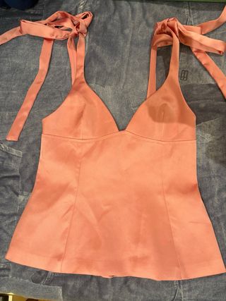Top Zara tirantes satinado rosa