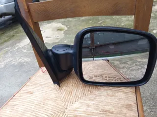 Espejo retrovisor Jeep Cherokee KJ derecho