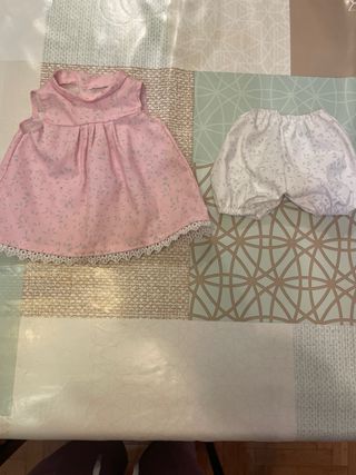 Muñeca Antonio Juan con sonido y un traje extra