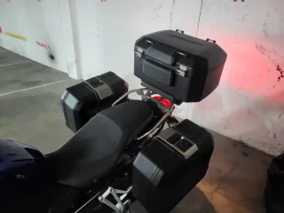 Vendo  BMW F 750 sport