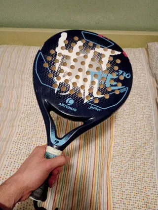 Pala de tenis-pádel Artengo.