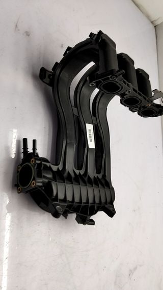 COLECTOR ADMISION CITROEN C3 (2)