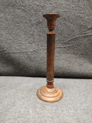 Candelabro hierro SIN PAREJA