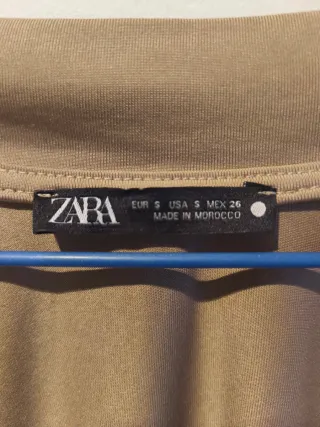 Body Zara manga corta drapeado beige, satinado