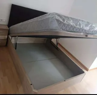 Canapé abatible madera y tela