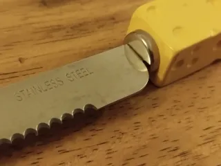 Coltello da formaggio