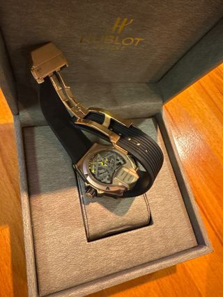 Reloj Hublot MP-09 Oro y Negro