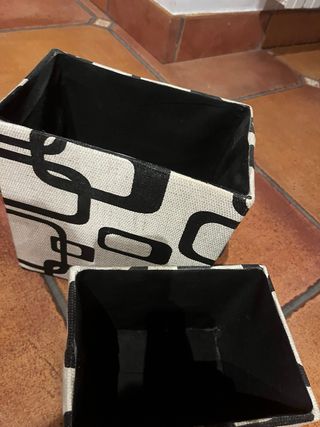 Set 2 Cajas Decorativas Tela Blanco y Negro